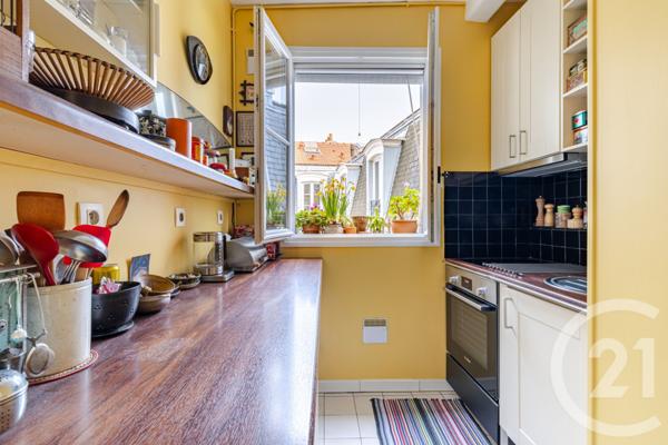 Appartement F3 à vendre  3 pièces - 64,70 m2 PARIS - 75011