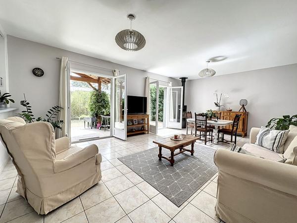 LA TESTE DE BUCH, proche Golf ! Maison 6P de 142 m2, parcelle de 1093 m2 avec garage