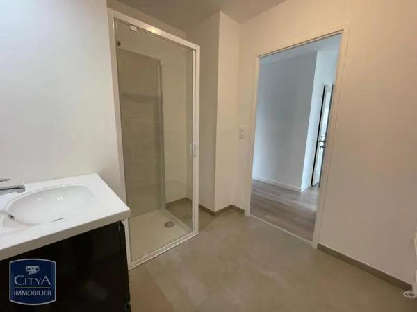 Appartement à louer 3 pièces 55.9m² Épron (14610)