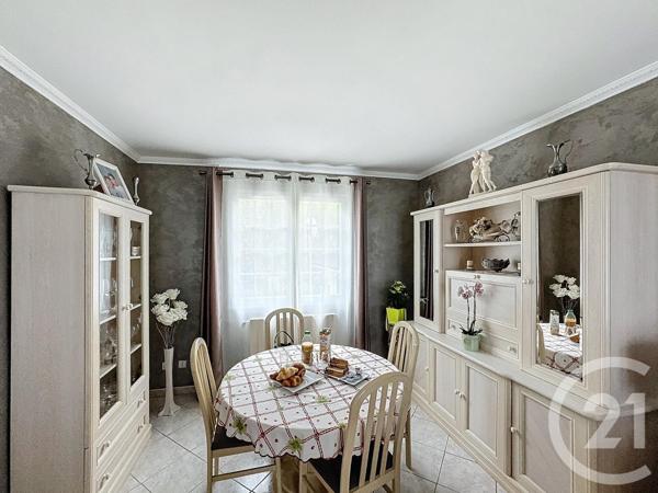 Maison à vendre  5 pièces - 91,60 m2 ST DENIS - 93