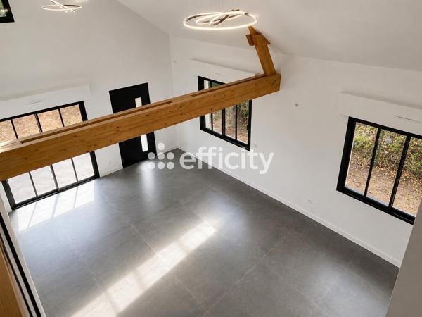 Maison
         7 pièces
        - 180 m² 871 500 € *