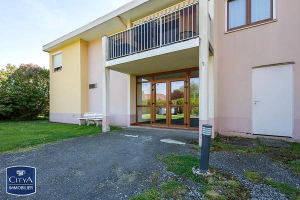 Appartement à louer 4 pièces 82.32m² Delle (90100)