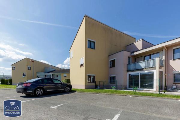 Appartement à louer 4 pièces 82.32m² Delle (90100)