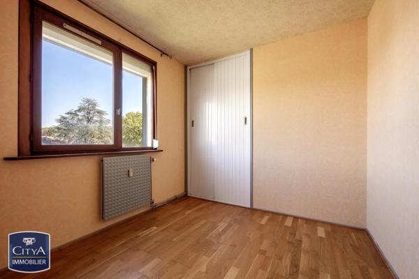 Appartement à louer 4 pièces 82.32m² Delle (90100)