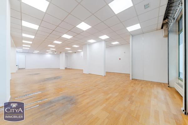 Local commercial à vendre 141.75m² Tours (37000)