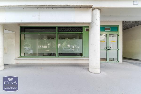 Local commercial à vendre 141.75m² Tours (37000)