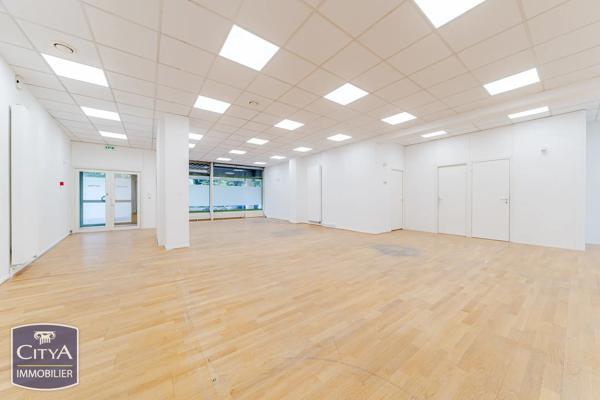 Local commercial à vendre 141.75m² Tours (37000)