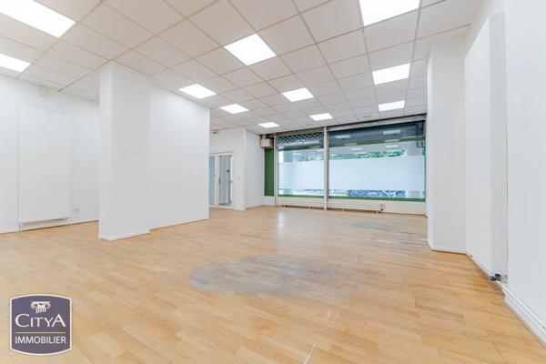 Local commercial à vendre 141.75m² Tours (37000)