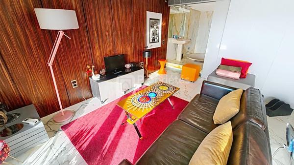 Metz - Appartement vintage en parfait état avec parking, proche gare