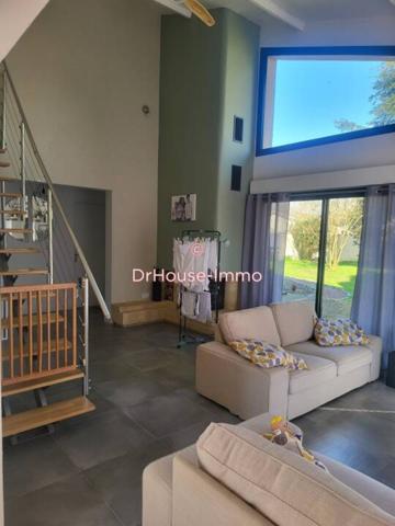 Maison à vendre 6 pièces de 145 m²