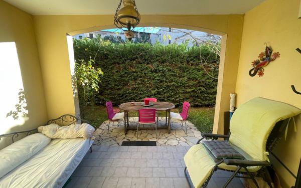 Appartement à vendre    3 pièces • 48 m2 Sanary-sur-Mer