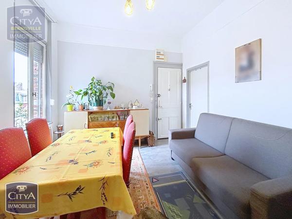 Immeuble à vendre 130m² Saint-Quentin (02100)