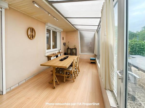 Arbois (39) - Maison mitoyenne - 82 m2 - 3 chambres - Jardin 630 m2