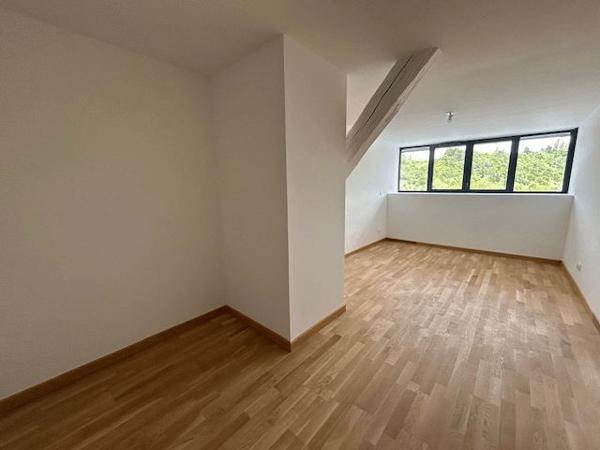 Appartement 4 pièces T4 F4 135.2 m² à Poitiers 34 BOULEVARD CHASSEIGNE 86000 à louer