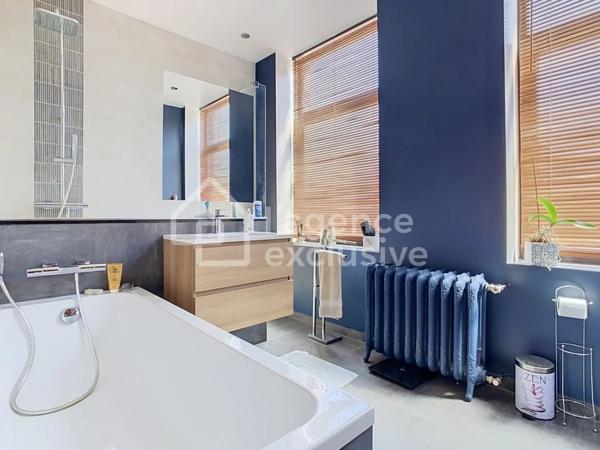MAISON A VENDRE - COMINES 338 m 2 - 498 750 €