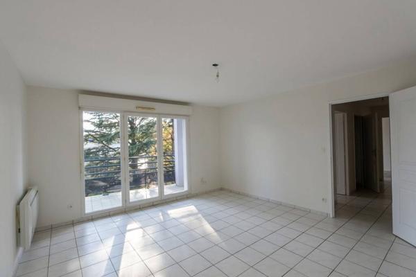 Appartement 2 pièces                                        - 44000 Nantes Réf : 12505