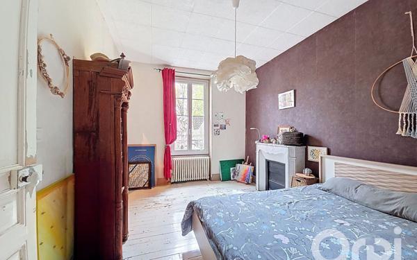Maison à vendre    4 pièces •  Vichy