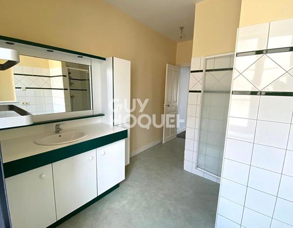 Appartement La Haye Pesnel 3 pièce(s) 72 m2