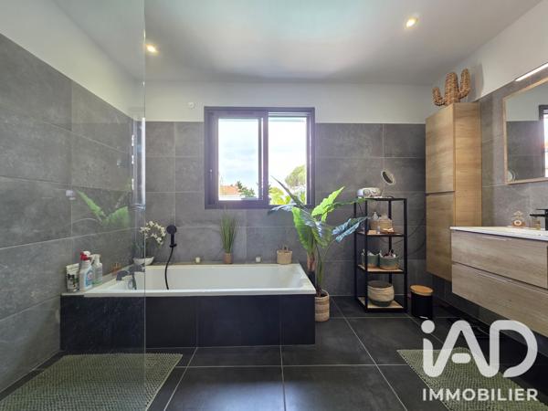 Maison à vendre 5 pièces 167 m² Fouras