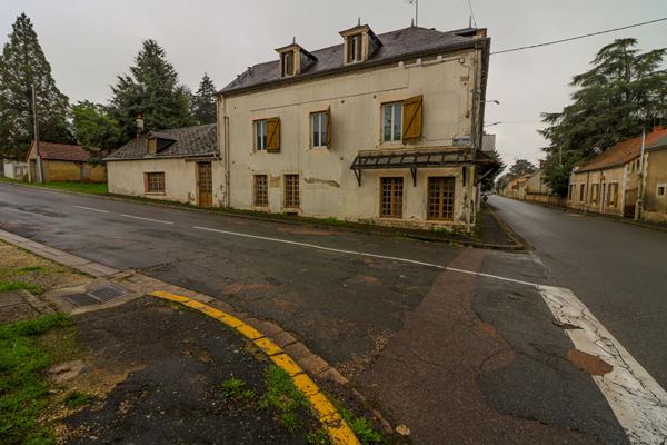 Immeuble La Guerche Sur L Aubois, investissement, 2h30 Paris, location