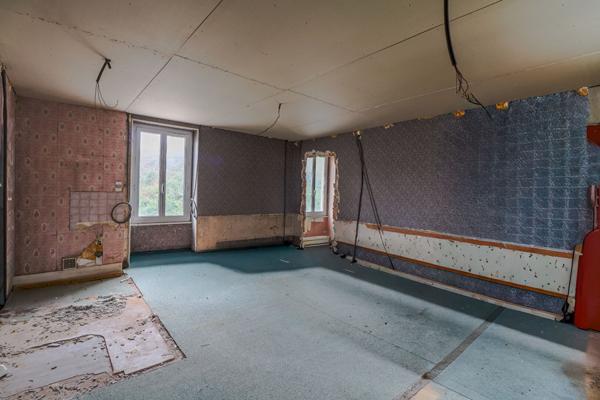 Immeuble La Guerche Sur L Aubois, investissement, 2h30 Paris, location