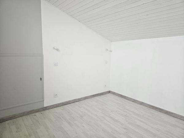 A LOUER - Maison d'habitation entièrement rénovée à Vix