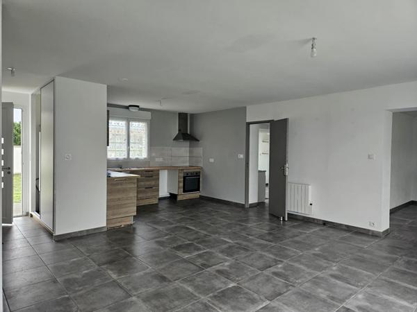 A LOUER - Maison d'habitation entièrement rénovée à Vix