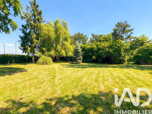 Maison à vendre 5 pièces 140 m² Le Mesnil-Saint-Denis