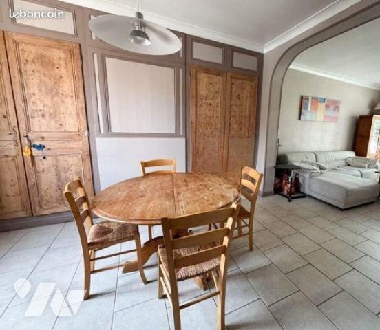 Maison de famille dans le centre de Pont-Audemer