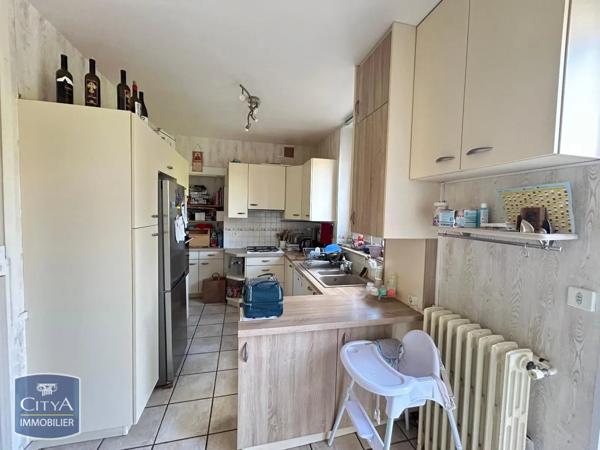 Location maison 8 pièces de 179.82m²