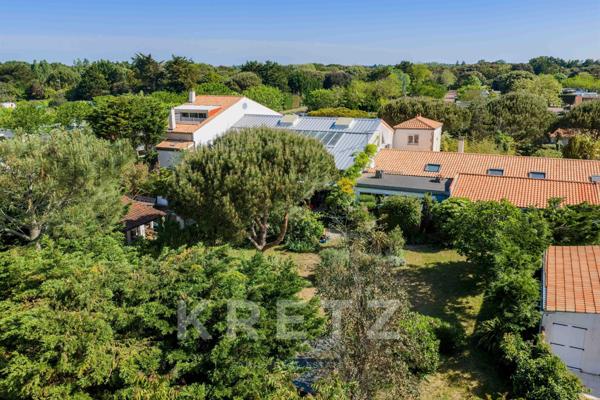 Propriété d’exception avec 220m² de serre tropicale au cœur de l’île d’Oléron