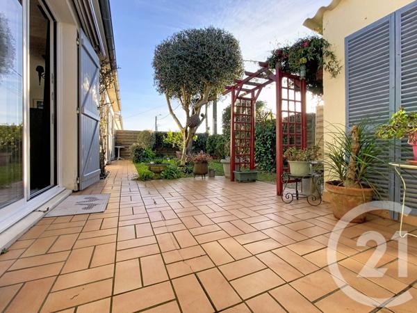 Maison à vendre  6 pièces - 124 m2 ROCHEFORT - 17