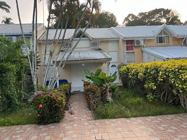 Maison Les Abymes 5 pièces