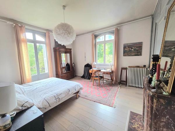 MAGNIFIQUE PROPRIETE AUX PORTES DE ROUEN