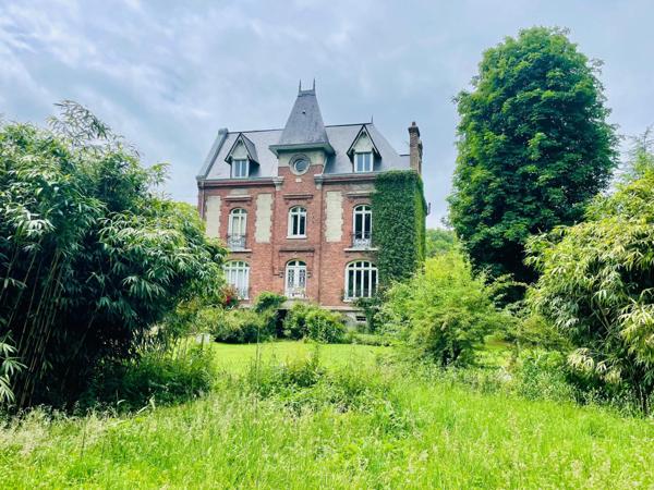 MAGNIFIQUE PROPRIETE AUX PORTES DE ROUEN