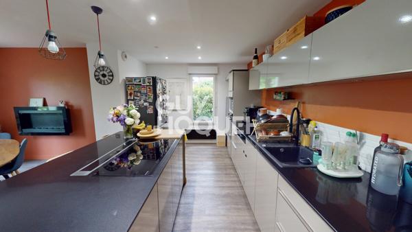 APPARTEMENT À VENDRE DE 4 PIÈCES DE 74,00 M²
