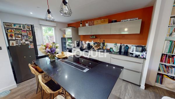 APPARTEMENT À VENDRE DE 4 PIÈCES DE 74,00 M²