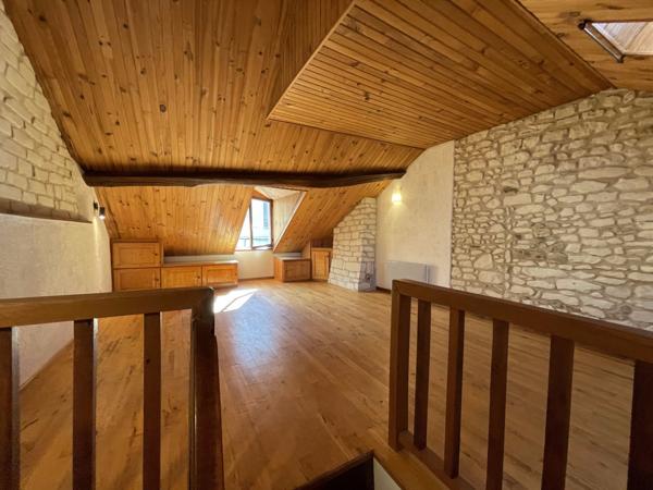 MAISON DE VILLE - 2 CHAMBRES