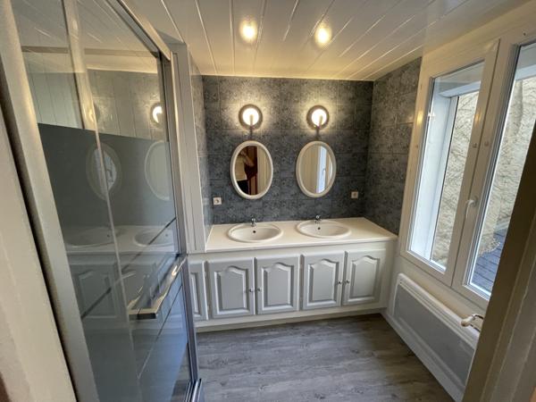 MAISON DE VILLE - 2 CHAMBRES