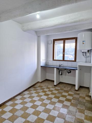 Courthézon (84350) T3 rez-de-chaussée 61 m2