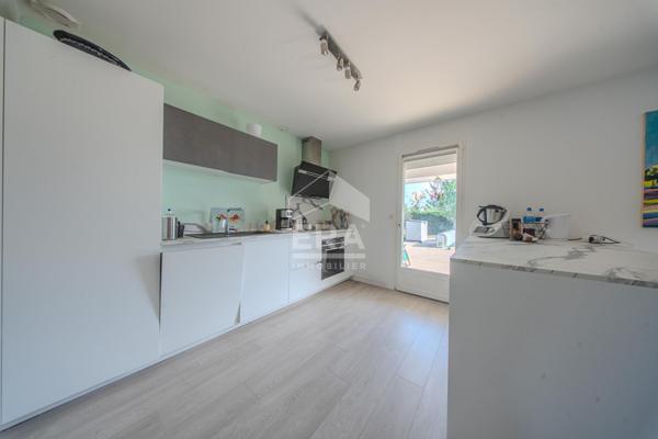 Maison Gratentour 5 pièce(s) avec piscine et double garage