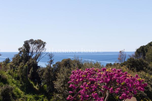 Villa de caractère avec vue mer au calme & terrain plat.