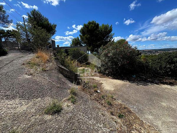 SEPTEMES LES VALLONS - EXCLUSIVITE ERA - Terrain à bâtir 579 m2