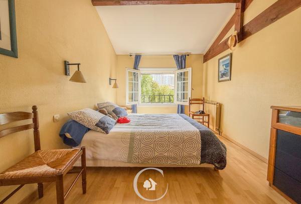 Le Bouscat (33110) MAISON FAMILIALE T4 - 3 CHAMBRES - JARDIN - GARAGE