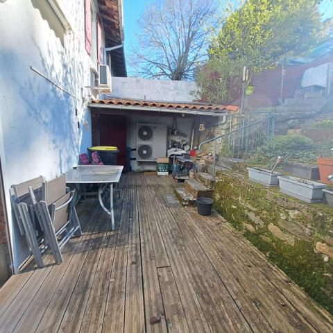 A VENDRE LAROQUE D'OLMES MAISON 4 CHAMBRES ET JARDIN