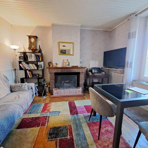 A VENDRE LAROQUE D'OLMES MAISON 4 CHAMBRES ET JARDIN