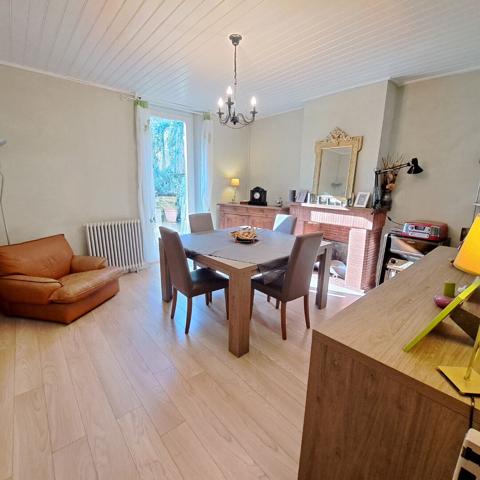 A VENDRE LAROQUE D'OLMES MAISON 4 CHAMBRES ET JARDIN