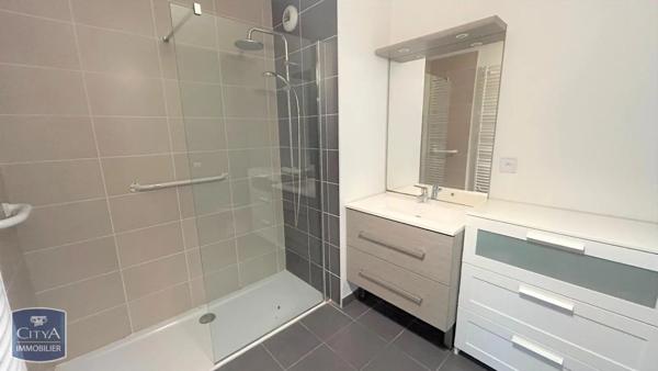 Appartement à louer 2 pièces 51.27m²