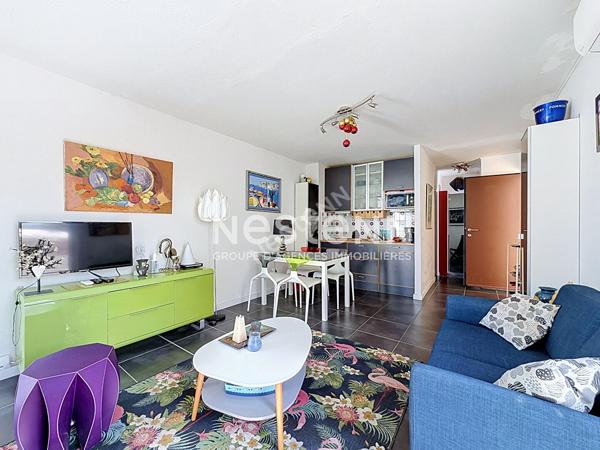 APPARTEMENT AU COEUR DE LA MARINA