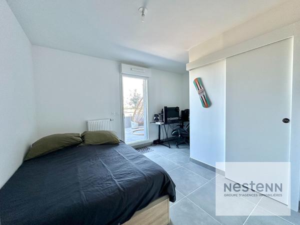 BAILLARGUES . Appartement d'exception en dernier étage d'une résidence sécurisée avec ascenseur.